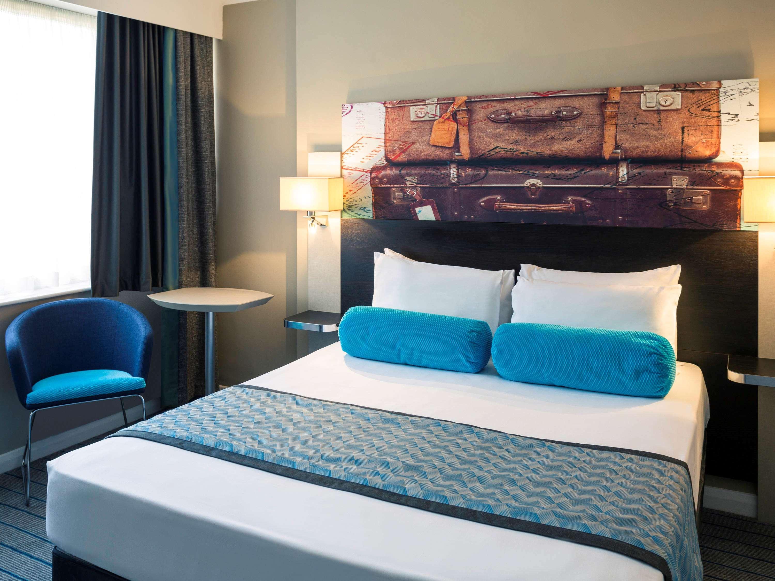 Mercure London Heathrow Airport Хитроу Экстерьер фото