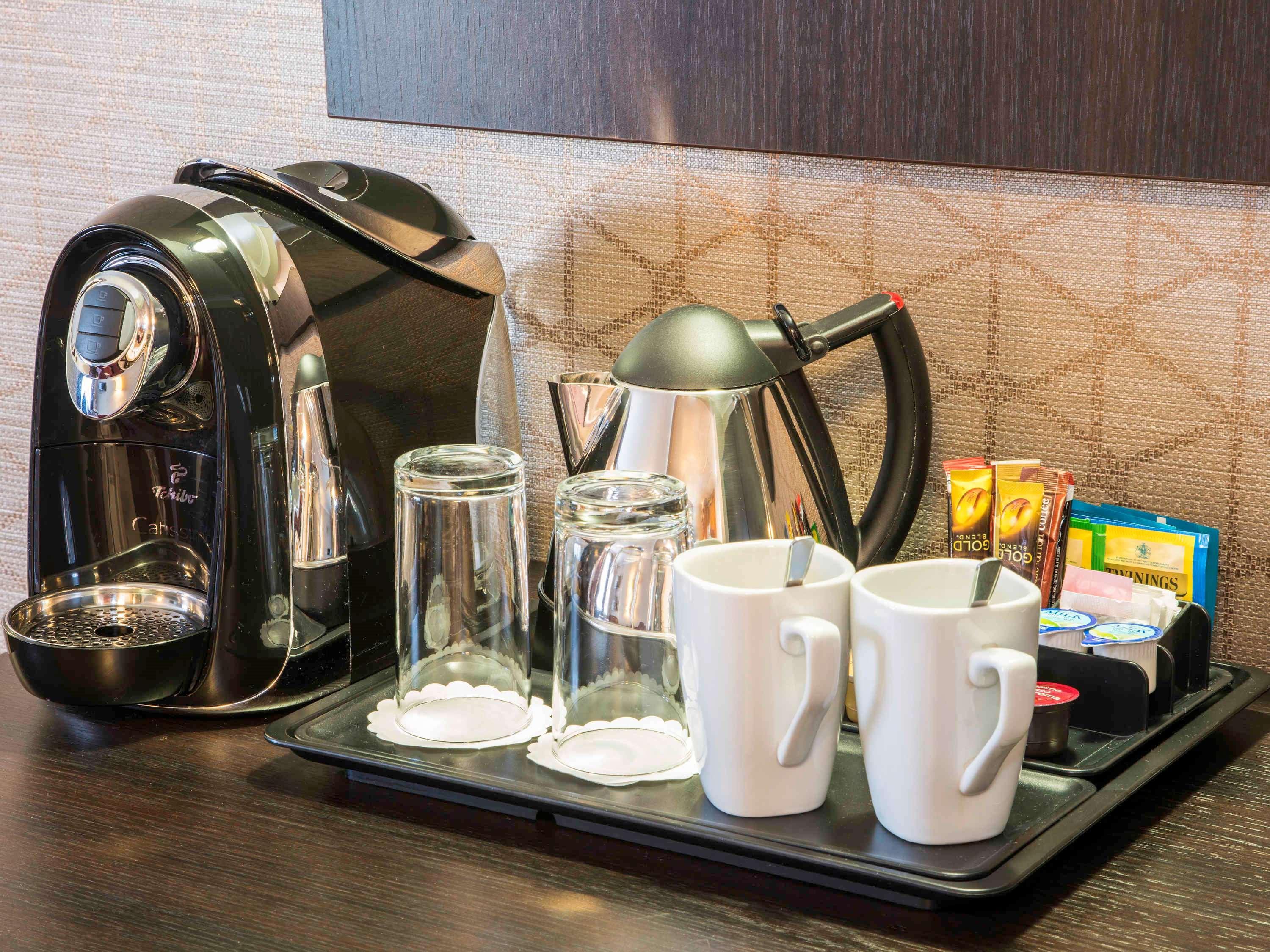 Mercure London Heathrow Airport Хитроу Экстерьер фото