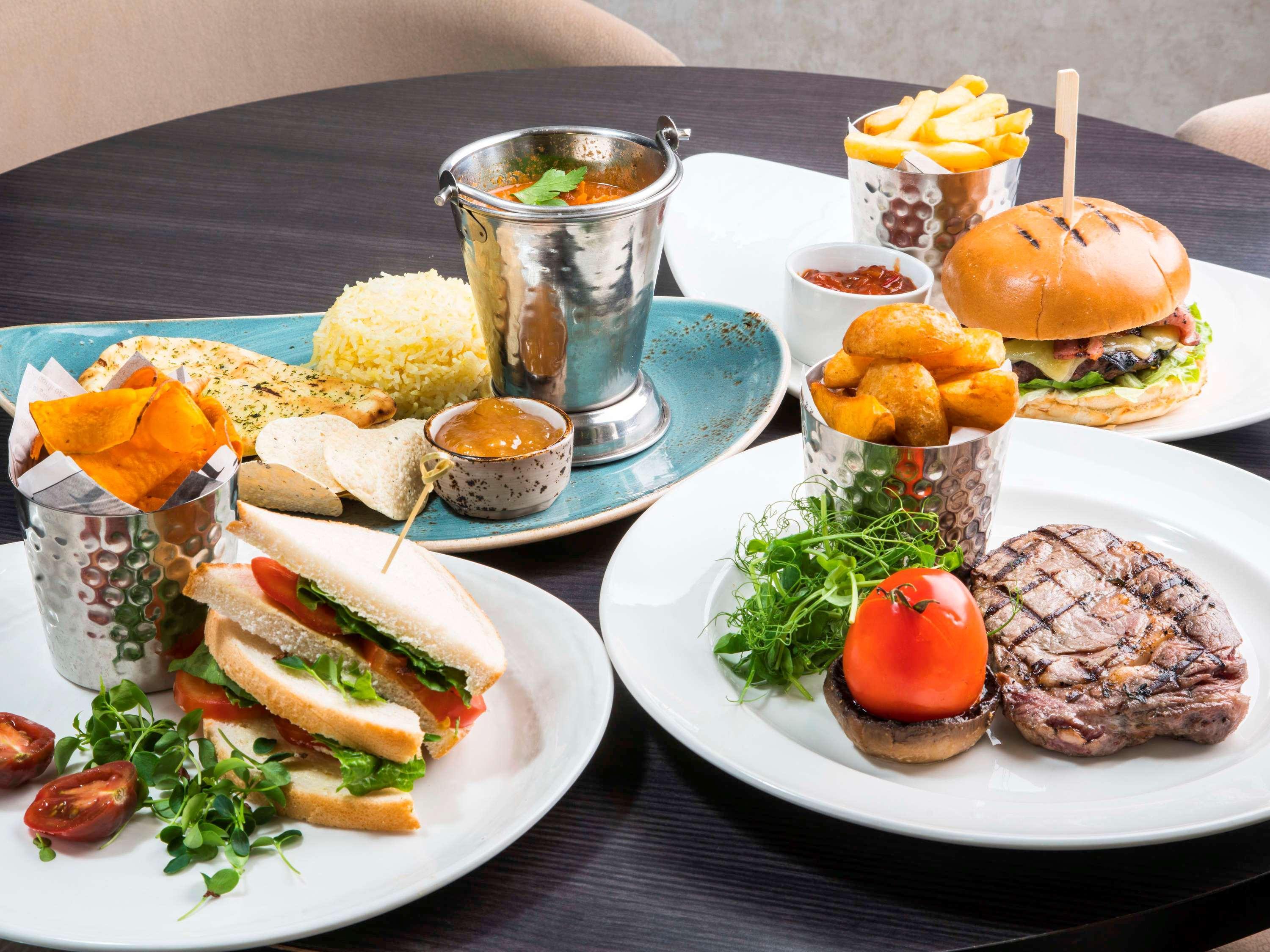Mercure London Heathrow Airport Хитроу Экстерьер фото