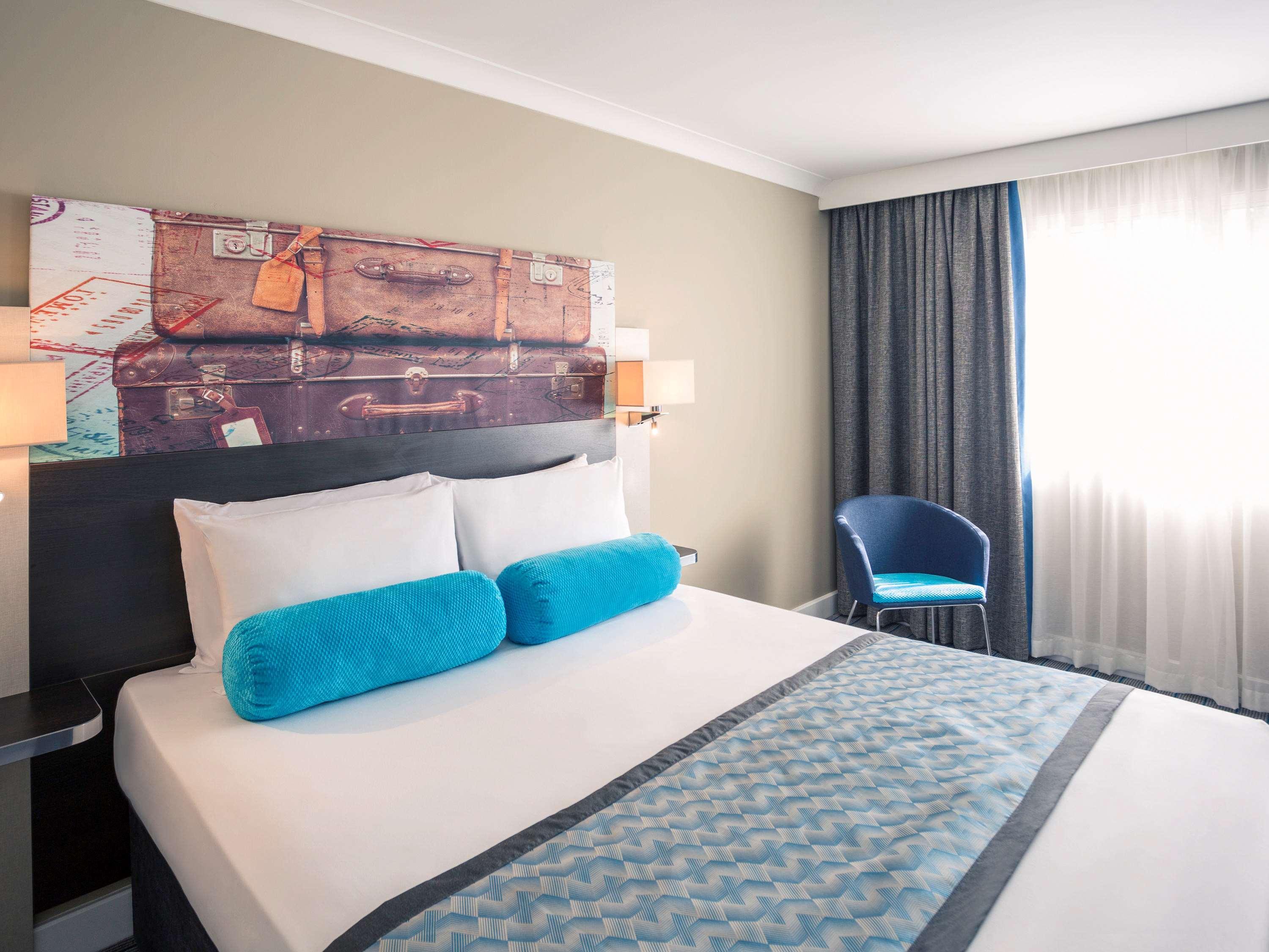 Mercure London Heathrow Airport Хитроу Экстерьер фото